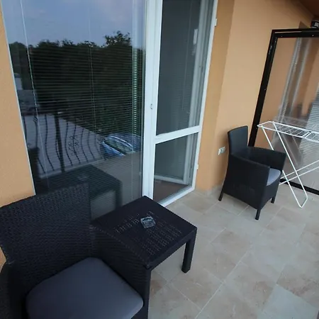 Mika 3* Štúrovo