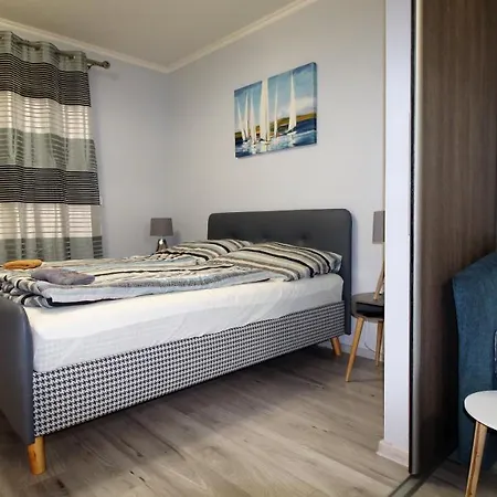 Mika 3* Štúrovo